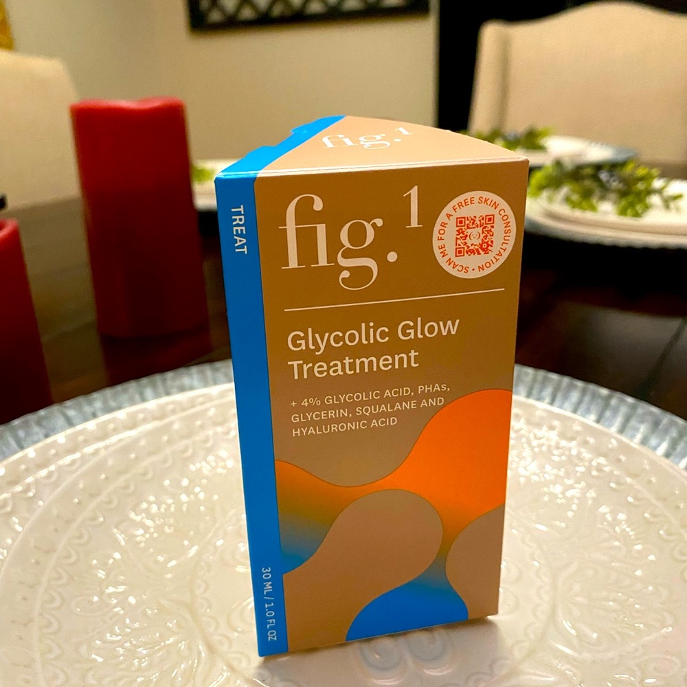 Figure 1 Glycolic Glow Treatment